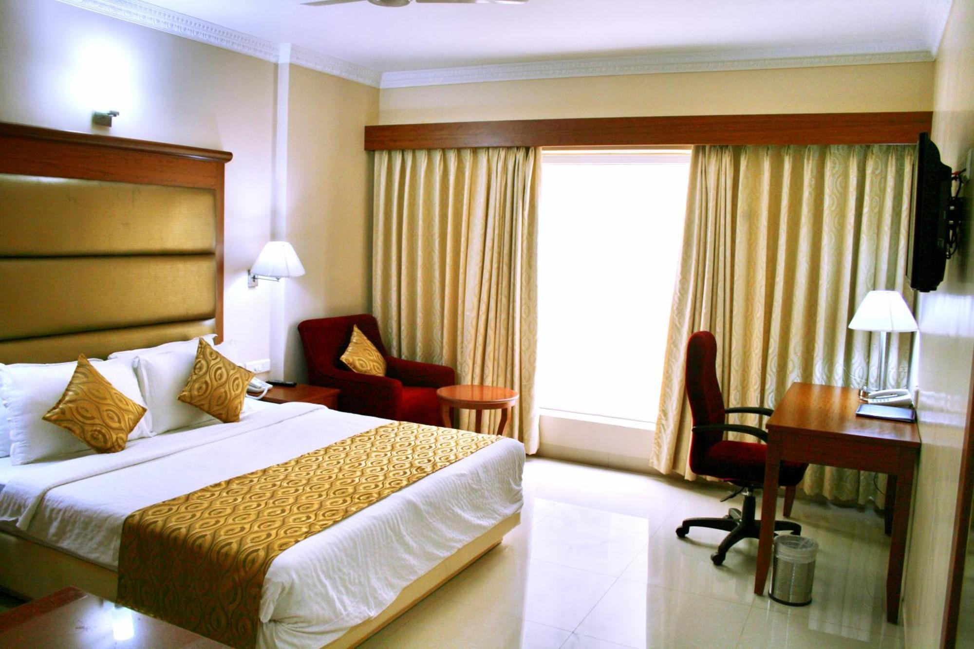 Raj Park- Hill View Hotel Tirupati Exterior photo